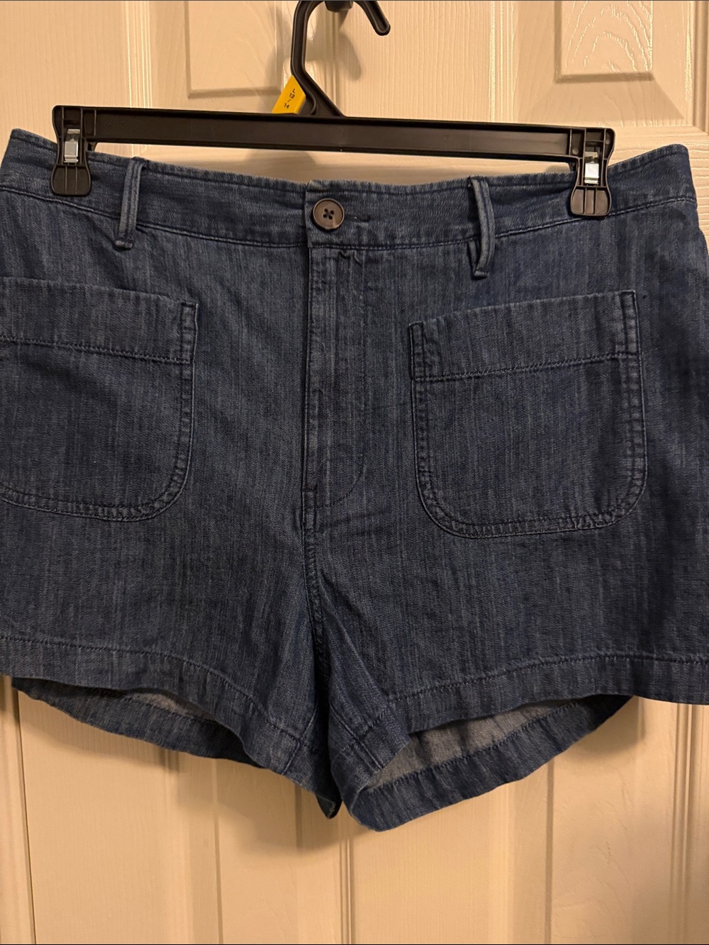 Women's Dark Indigo Jean Shorts with Front Patch Pockets